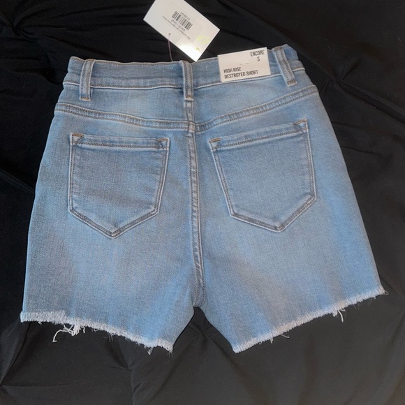 High Rise Shorts - Picture 2 of 4